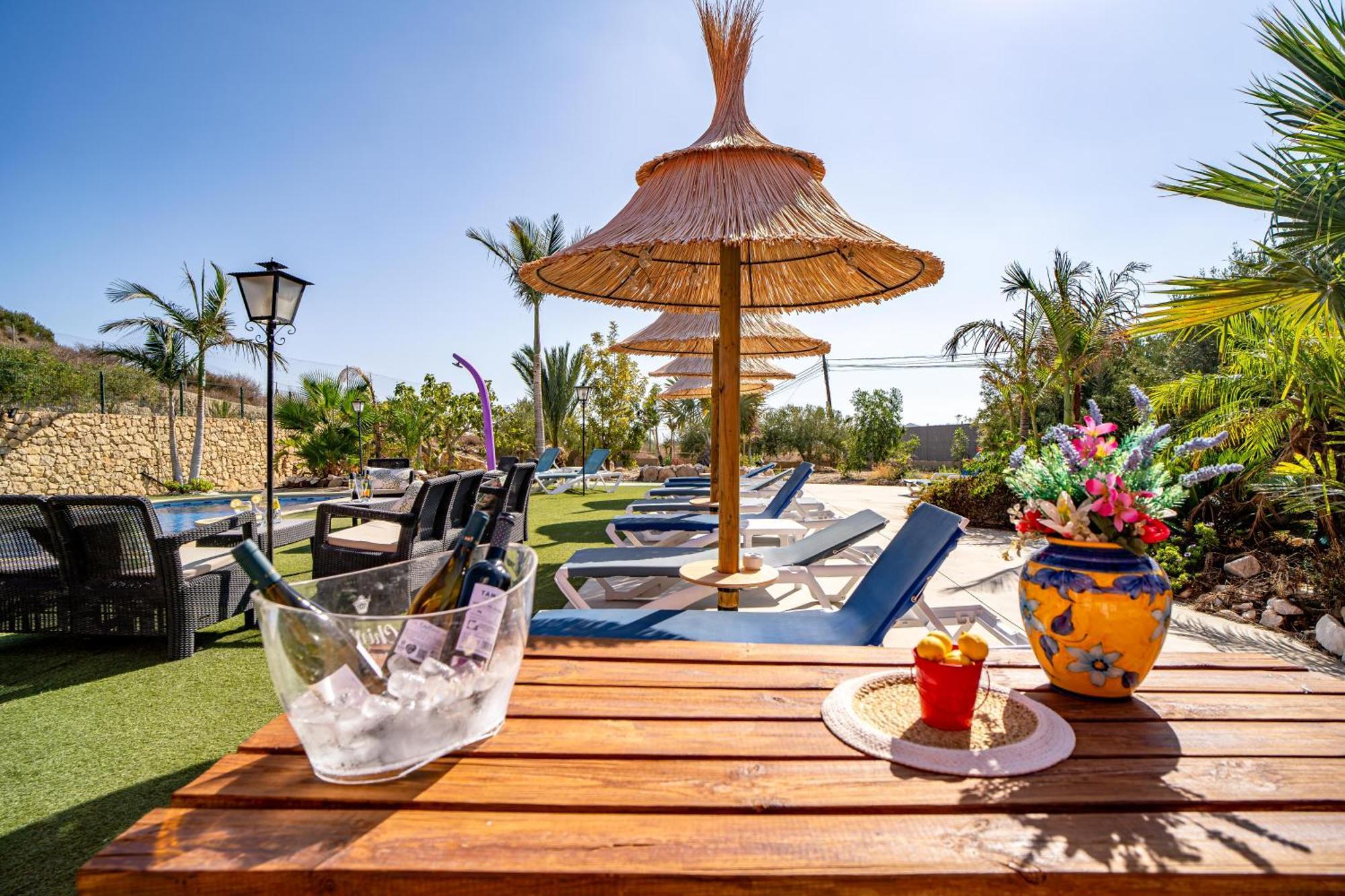 Villa Adelina En Turre, Almeria, Villa De Lujo Con Piscina Privada Cerca De Las Playas De Mojacar Luaran gambar