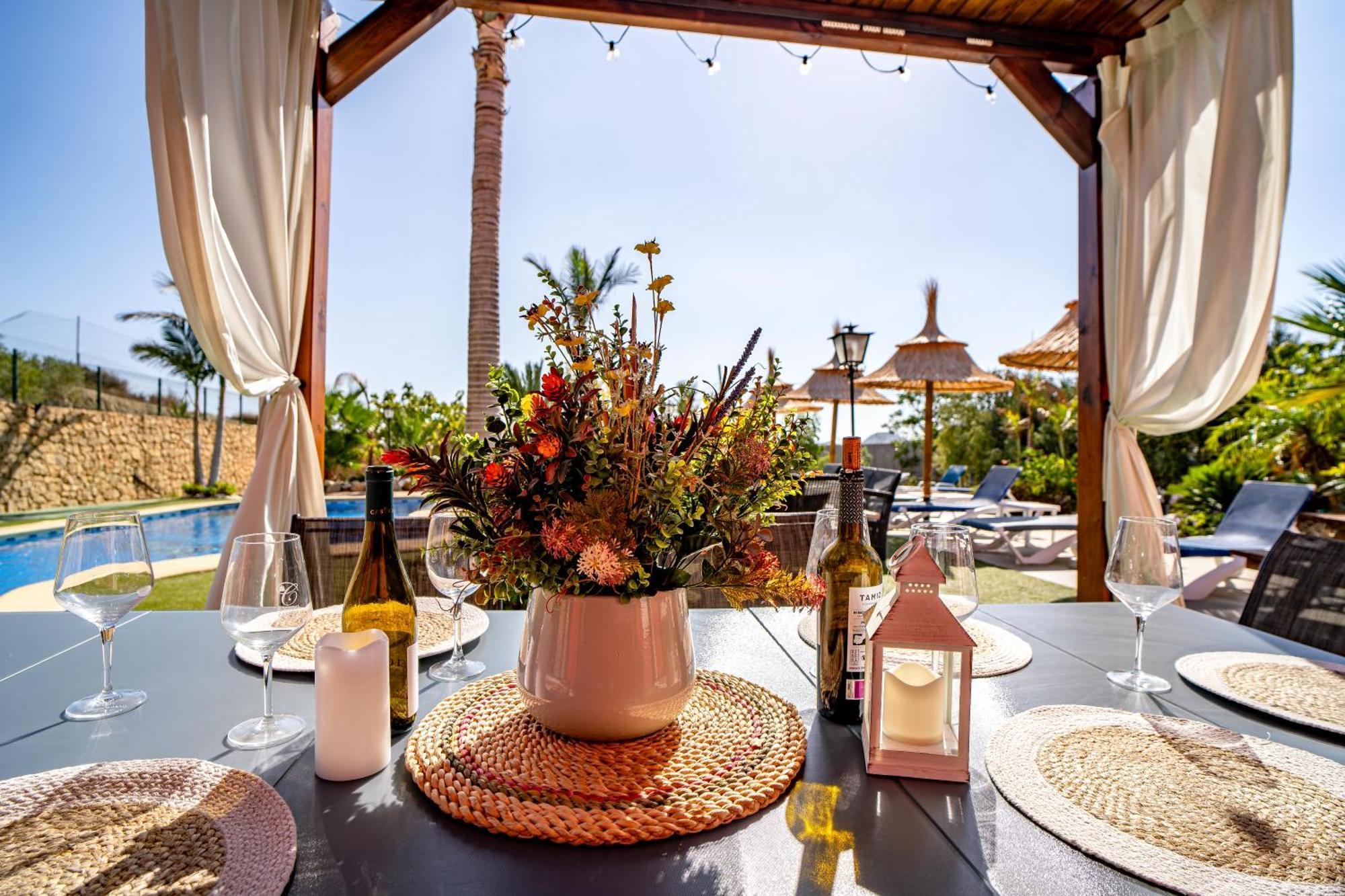Villa Adelina En Turre, Almeria, Villa De Lujo Con Piscina Privada Cerca De Las Playas De Mojacar Luaran gambar